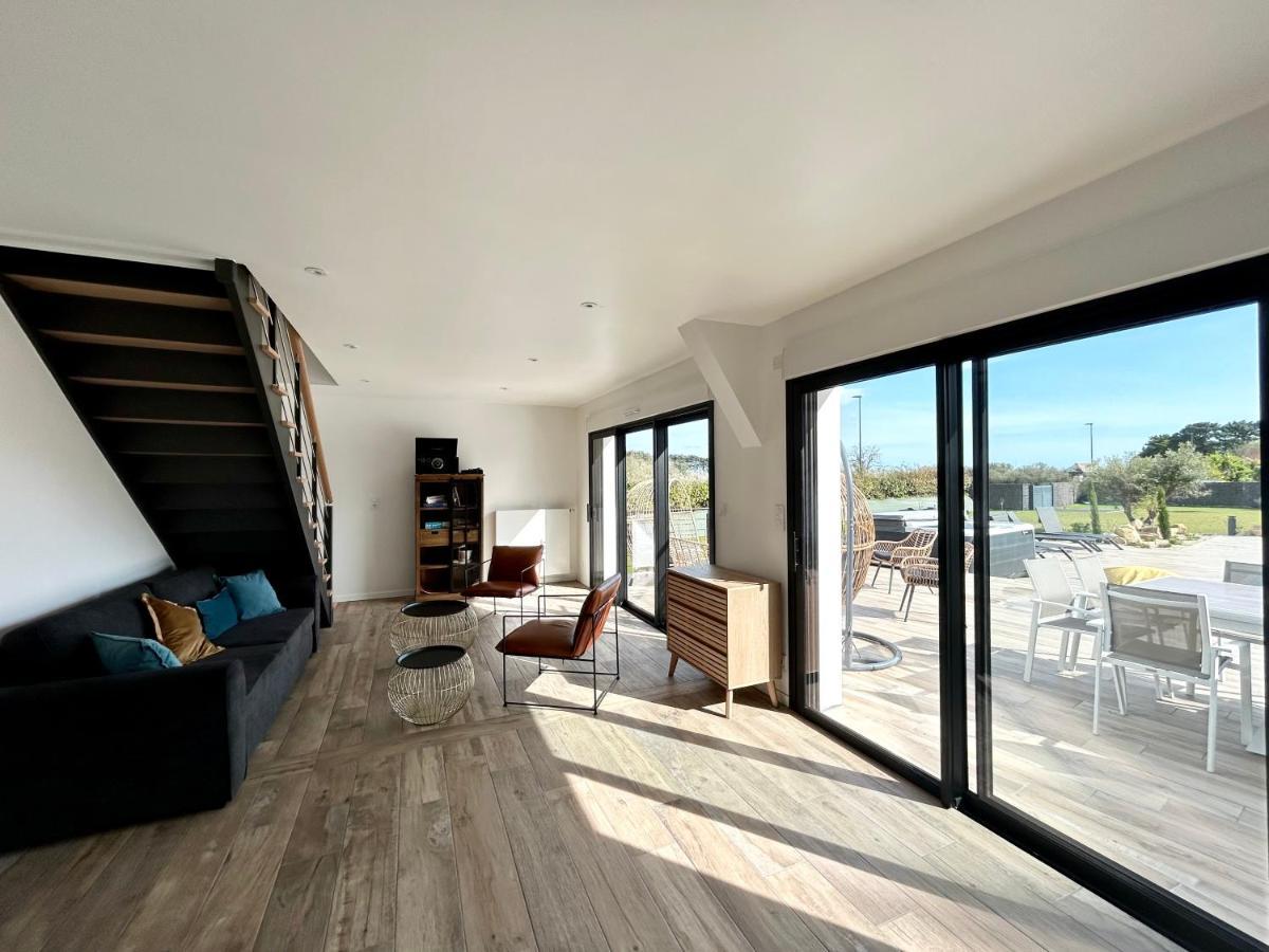 Superbe Villa Tout Confort Avec Piscine Chauffee Er Couverte Et Spa A 2 Pas De La Plage Fouesnant Eksteriør billede